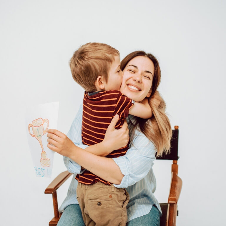 anya a fiával -Anyasegítő LélekErőd – Lelki támogatás édesanyáknak