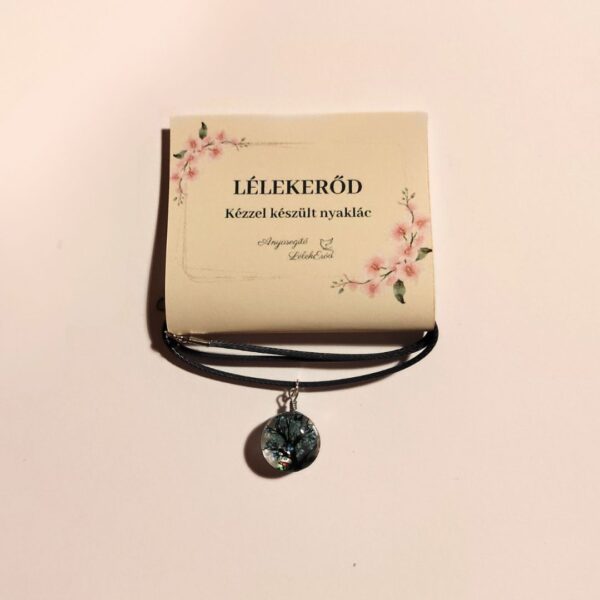 világoskék lombos életfa nyaklánc - epoxi gyanta medállal